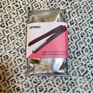 Amika Red Mini Hair Straightener